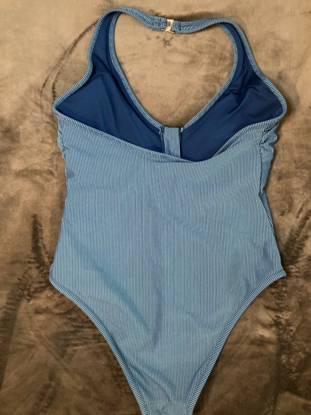 Victoria's Secret Women's Blue Halter One-Piece Swimsuit - Zip Chest - Size XL - Picture 2 of 6